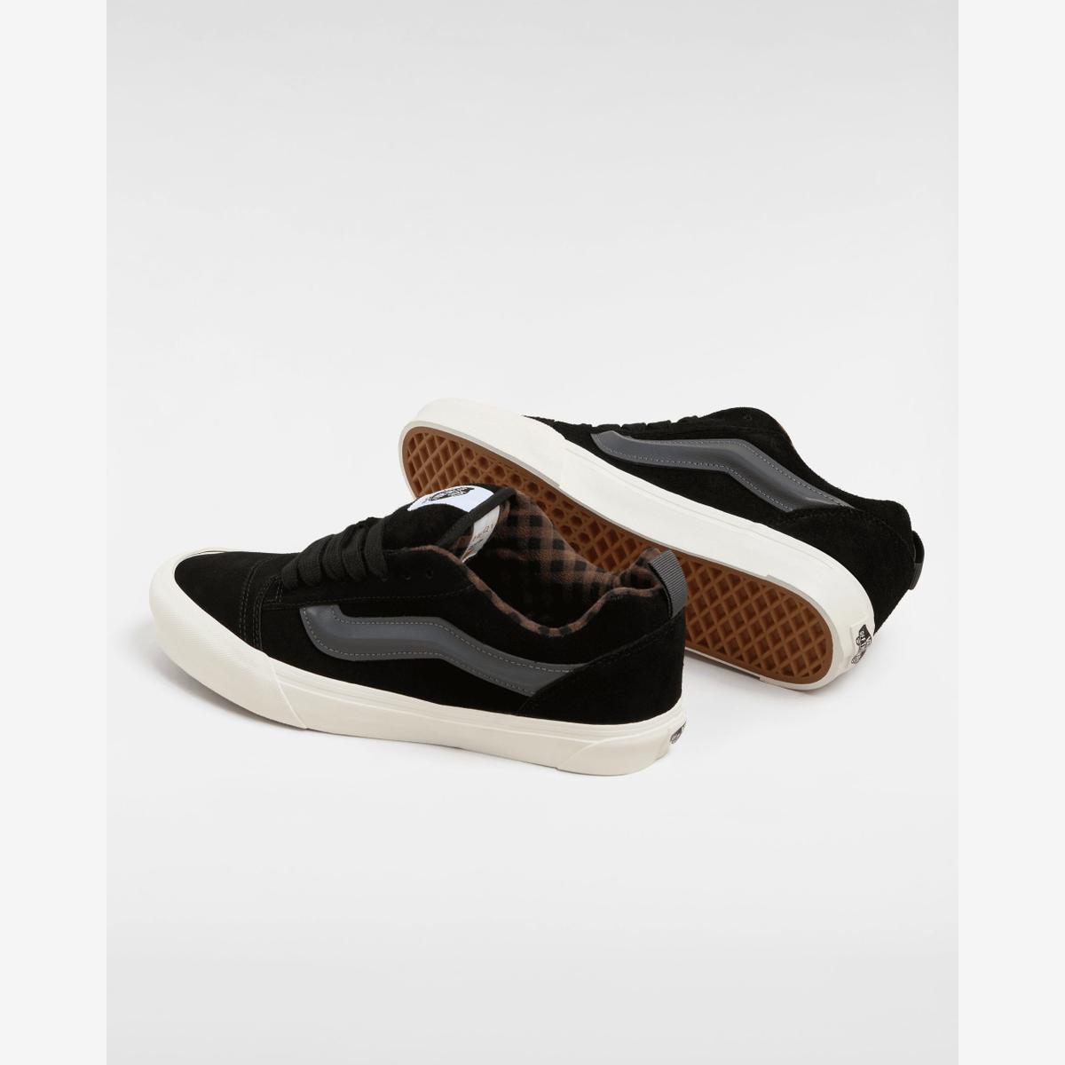 product/2/0/2025_10_vans_vn000cs0239_2.jpg