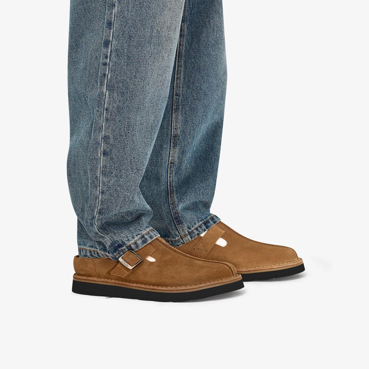 product/c/l/clarks_26180881_cola-suede_7.jpg