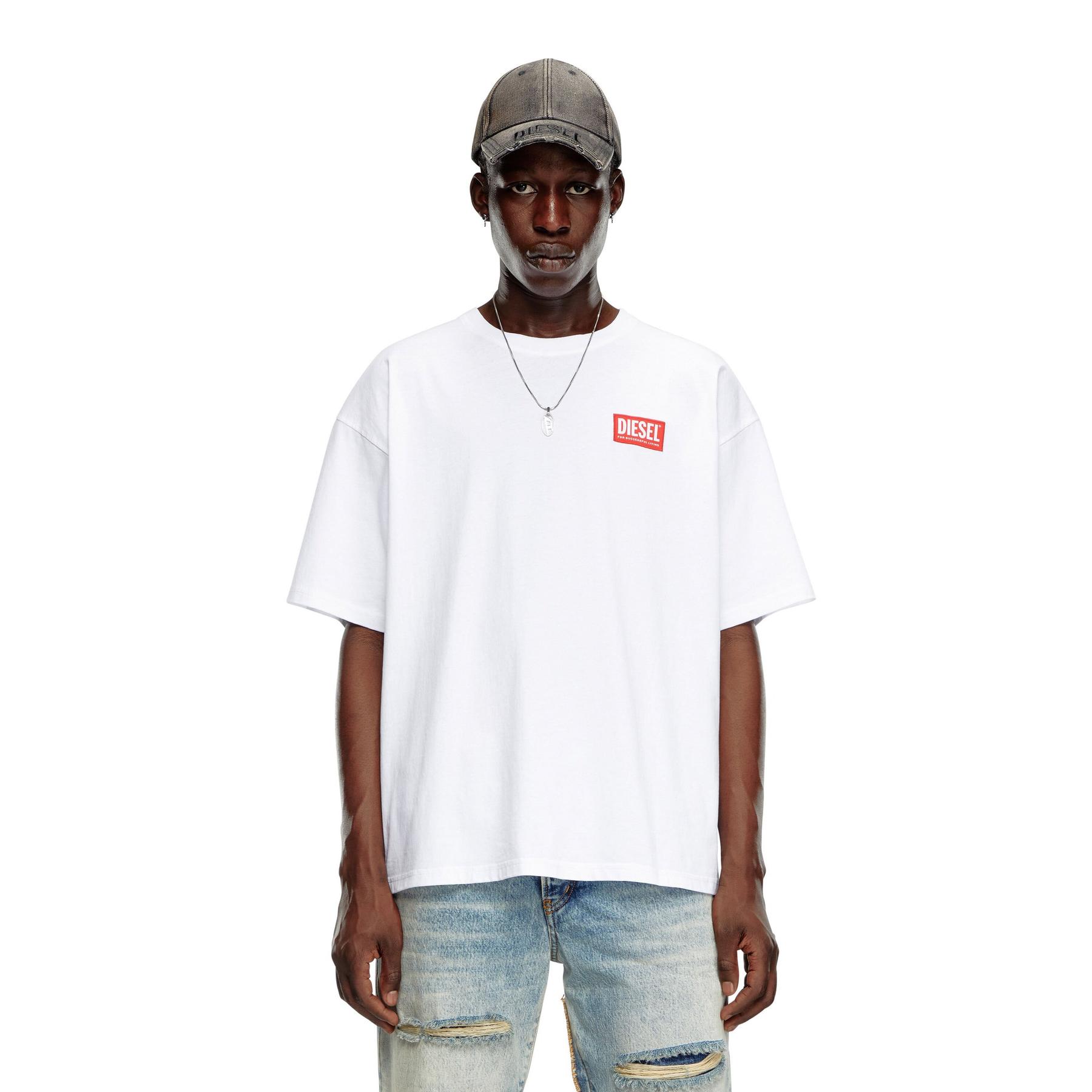 product/d/i/diesel_a14947-0niar-100_bright-white_3.jpg