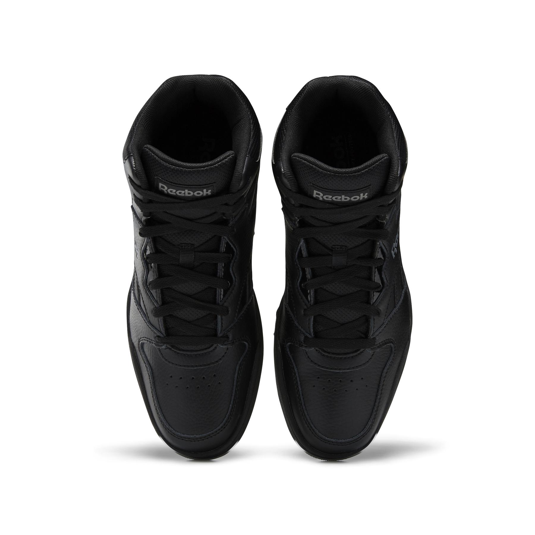 product/r/e/reebok-classics_cn4108_3_footwear_photography_top_portrait_view_white_000.jpg