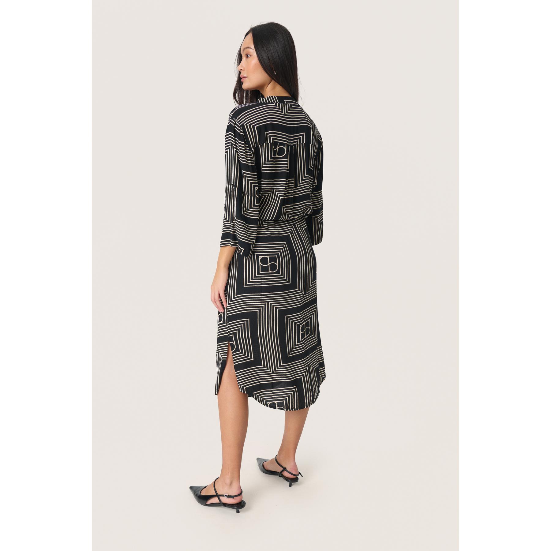 product/s/o/soaked-in-luxury_30403113-303940_5.jpg