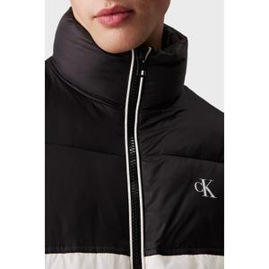 j30j325584ybi-dunjacka-calvin-klein-vit