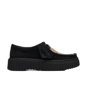 26181189-batskor-for-kvinnor-clarks-torhill-bee-leopardmonster