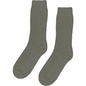cs6003-dustyolive-strumpor-av-ull-colorful-standard-merino-blend-dusty-olive-dammig-oliv