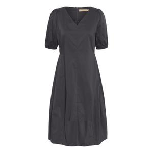 50109184-180201-klanning-med-v-ringning-for-kvinnor-culture-antoinet-castlerock