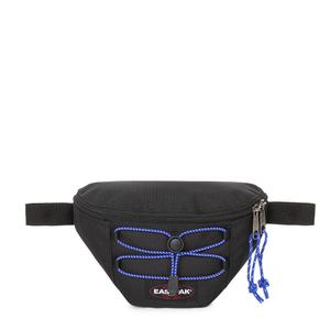 ek0000745o2-bananpase-eastpak-springer-5o2-outsite-bla-2-l