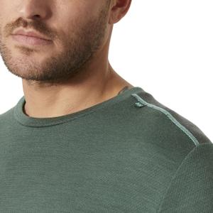 49364-390-undertroja-helly-hansen-lifa-midweight-crew-djungelgron