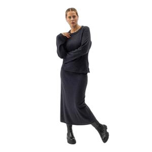 a52607-998-lang-kjol-for-kvinnor-holebrook-wendela-black-mel
