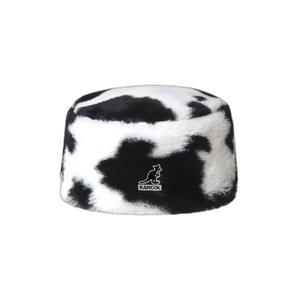 k5419-sp103-faux-palsmossa-kangol-topper-spotted-cow