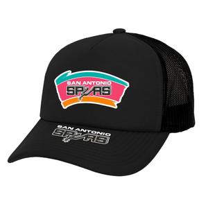 5hsssh22020-sasblck-truckerkeps-san-antonio-spurs-nba-team-origins-hwc-svart-tu