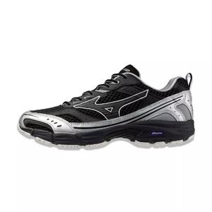 d1ga251501-loparskor-mizuno-mxr-black-black-sand-purple-haze
