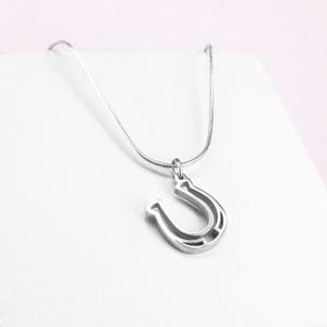 pt-pe-04-hw-ss-00-xx-hangsmycke-med-hastsko-for-kvinnor-ponytail-co-stal-tu