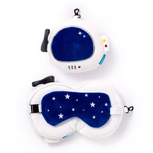 cush256-2-i-1-resekudde-i-plysch-rymden-puckator-relaxeazzz-space-cadet-vit-14x28x6-cm