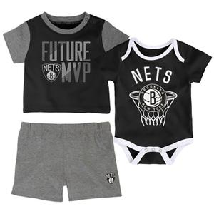 ek2i1bcap-nyn-gris-noir-babyset-med-t-shirt-shorts-och-bodysuit-i-bomull-brooklyn-nets-putting-up-number-gra-svart