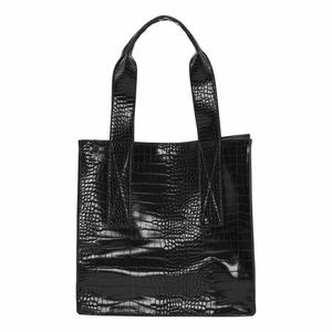 570553-black-tygvaska-for-kvinnor-silfen-studio-bodil-svart-30x14x9-cm