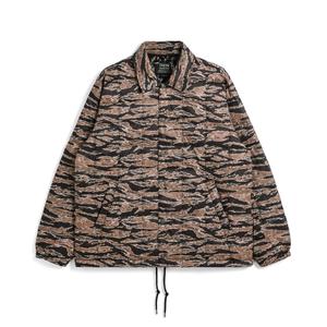taion-109chj-bk-gold-tigercamo-kort-jacka-taion-coach-bk-gold-tigercamo