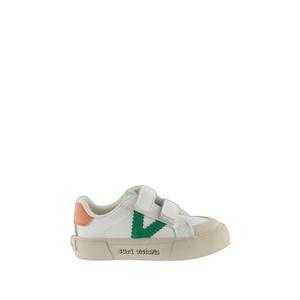 1065179-161-babyskor-med-laderlook-victoria-gron