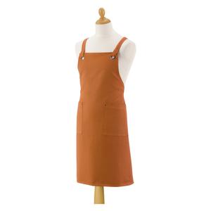 1706045000-atervunnen-koksskydd-med-fickor-winkler-artisan-kanel-72x85-cm
